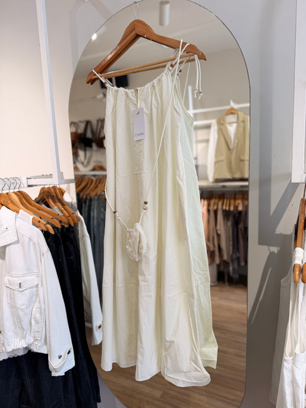 Vestido con cartera