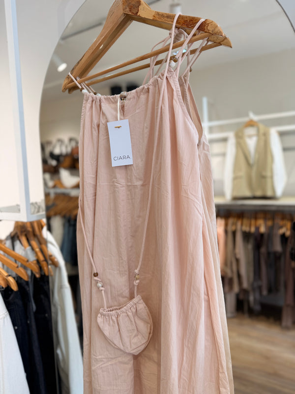 Vestido con cartera