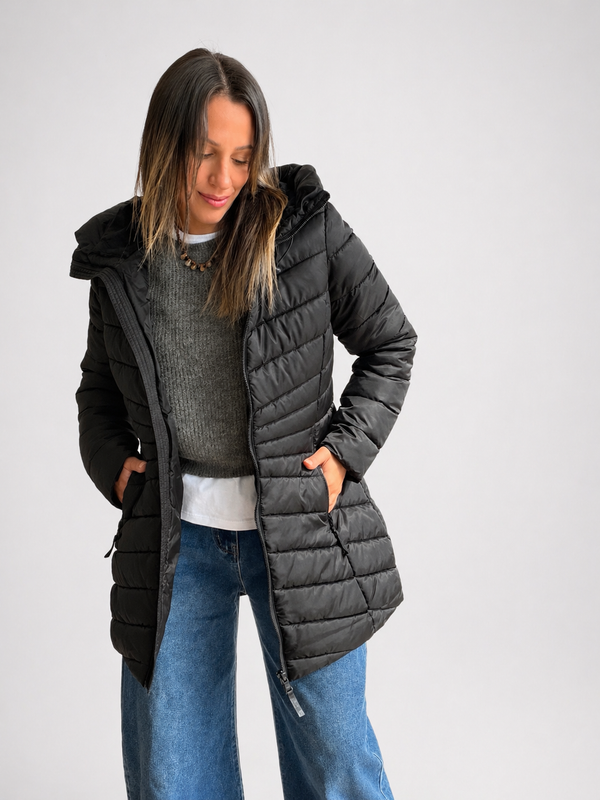 Campera puffer con capucha