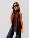 Top halter satinado asimétrico