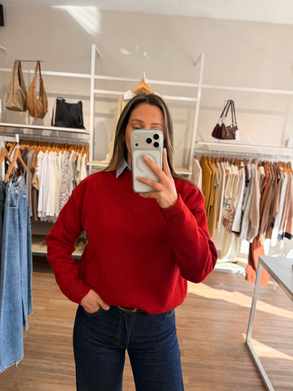 Sweater rojo clásico