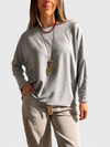 Tejido fino oversize con collar
