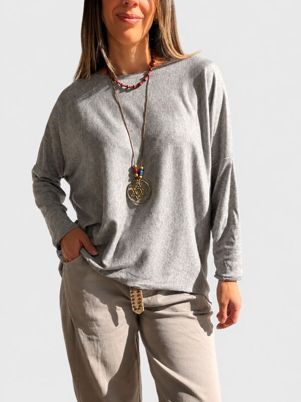 Tejido fino oversize con collar