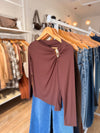 Remera aplique metal