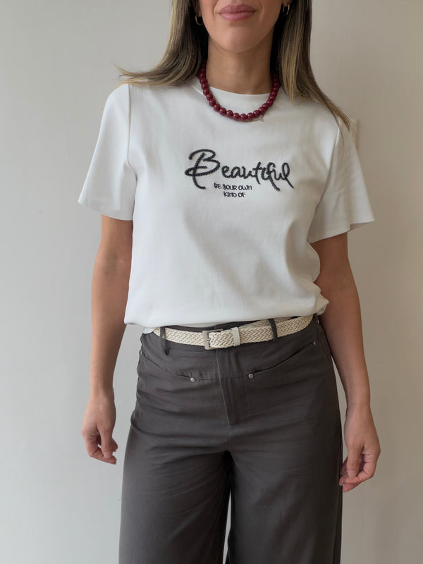 Remera con pañuelo incluido