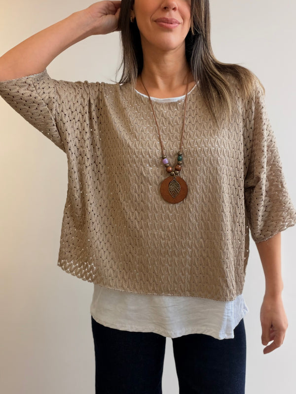 Buzo superpuesto calado con collar