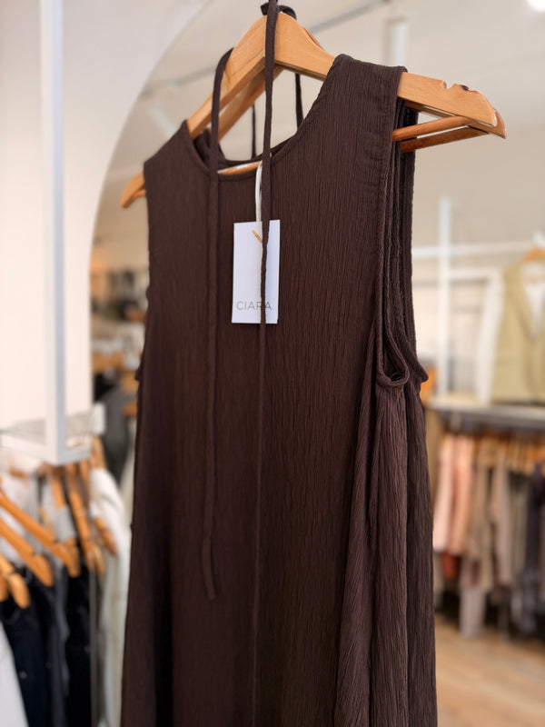 Vestido Texturado con Cinturón Fino