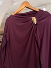 Remera aplique metal