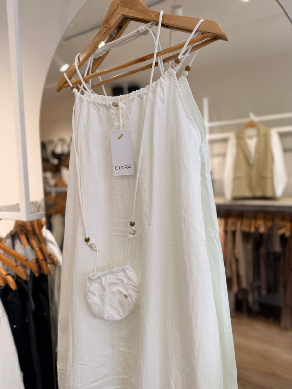 Vestido con cartera