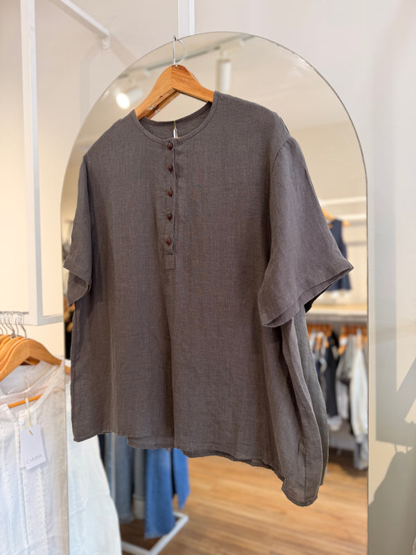 Blusa lino oversize con botones