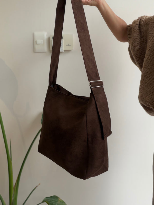 Bolso chocolate asa regulable