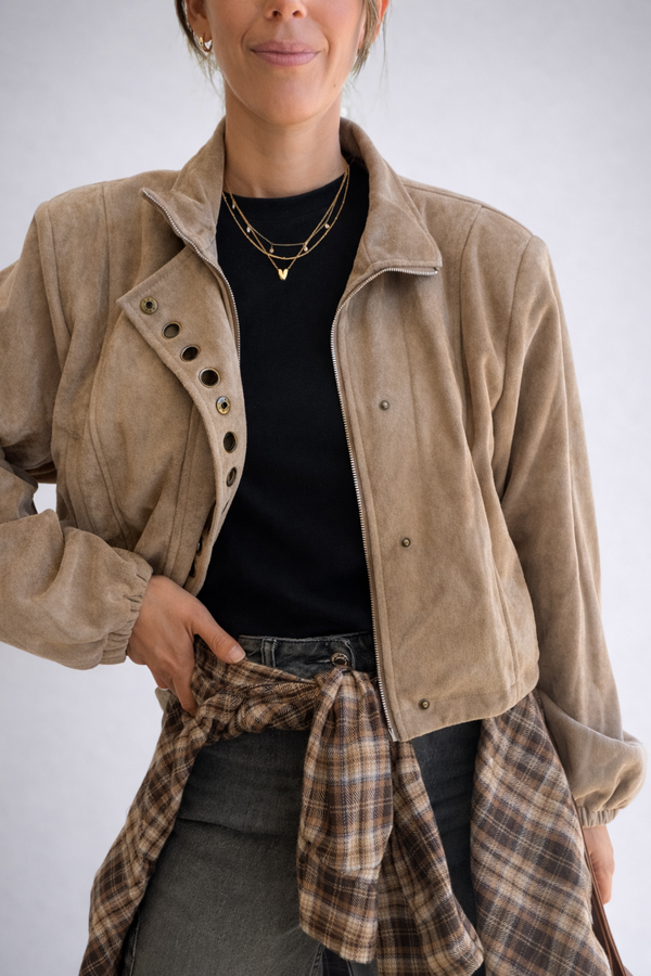 Chaqueta efecto gamuza aros