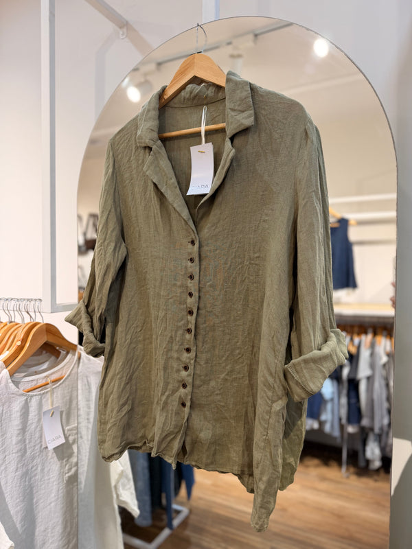 Camisa lino botonera