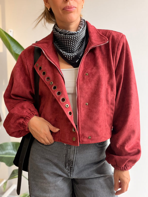 Chaqueta efecto gamuza aros