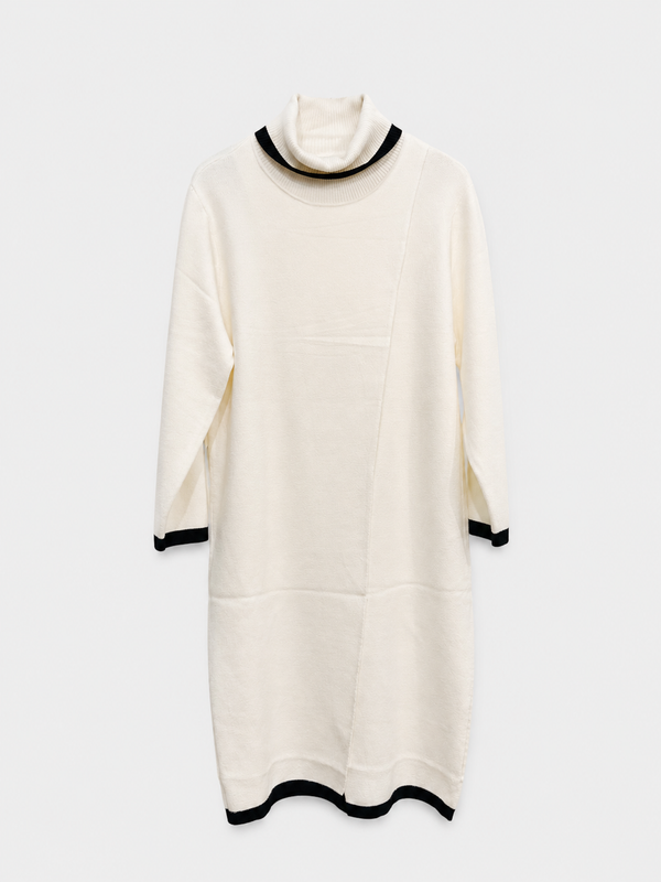 Polera larga tajo frontal