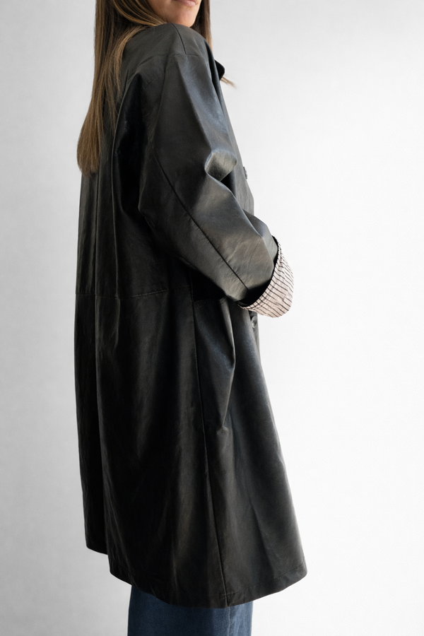 Chaqueta trench ecocuero