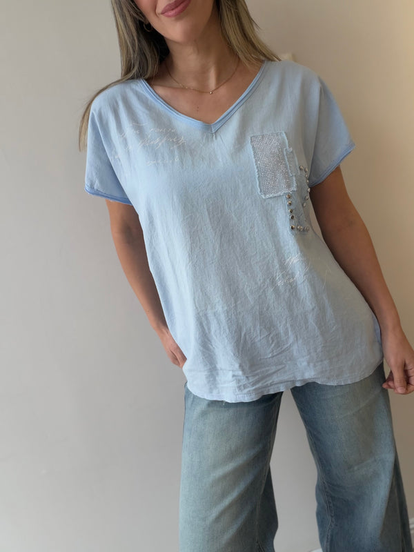 Remera con aplique