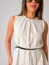Blusa cuello trenzado con cinto y volado
