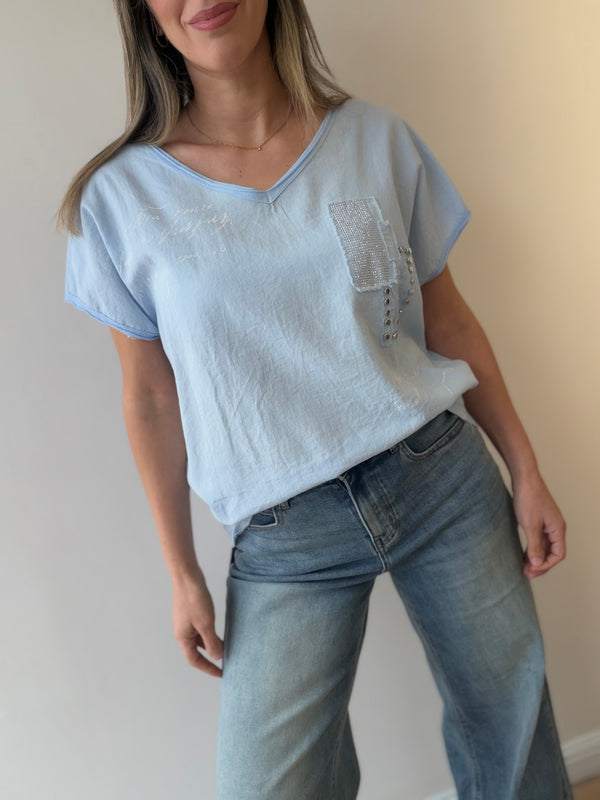 Remera con aplique
