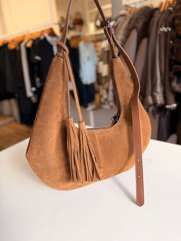 Cartera con flecos