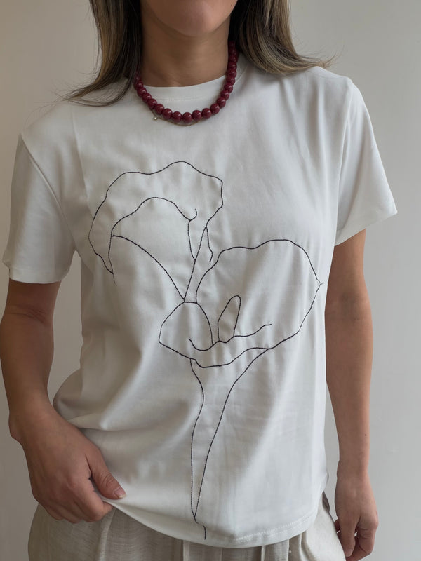 Remera Flor Lineal