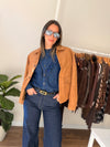 Chaqueta efecto gamuza bolsillo