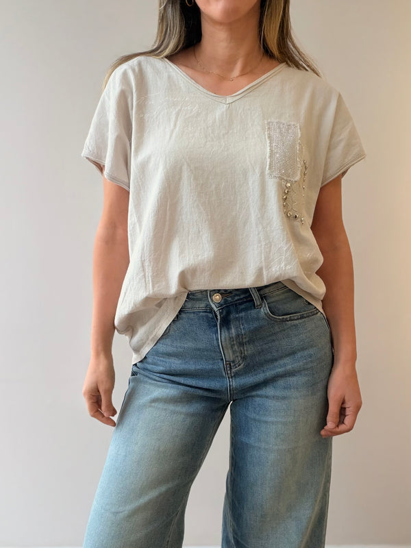 Remera con aplique