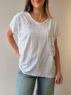 Remera con aplique