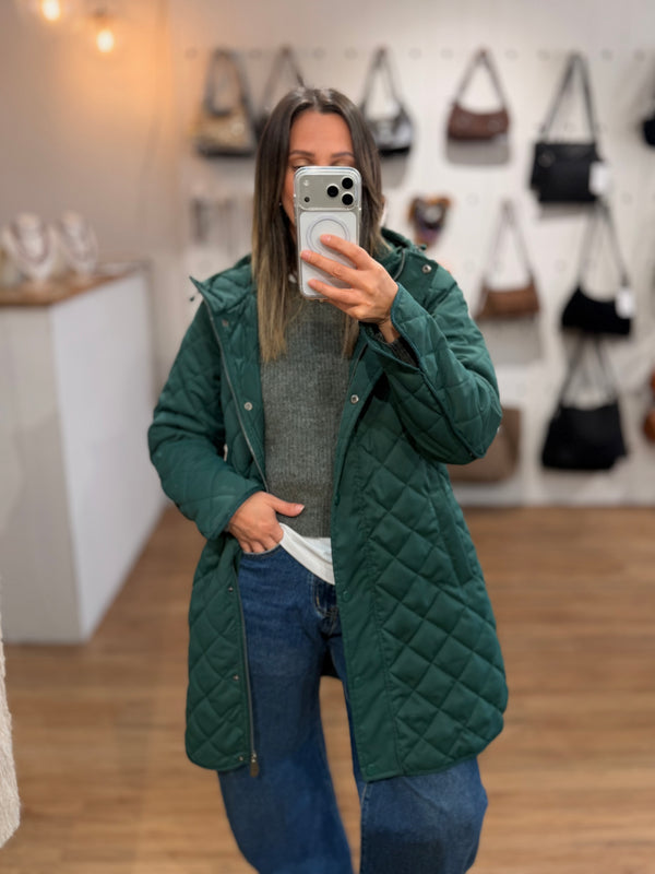 Campera larga capitoneada