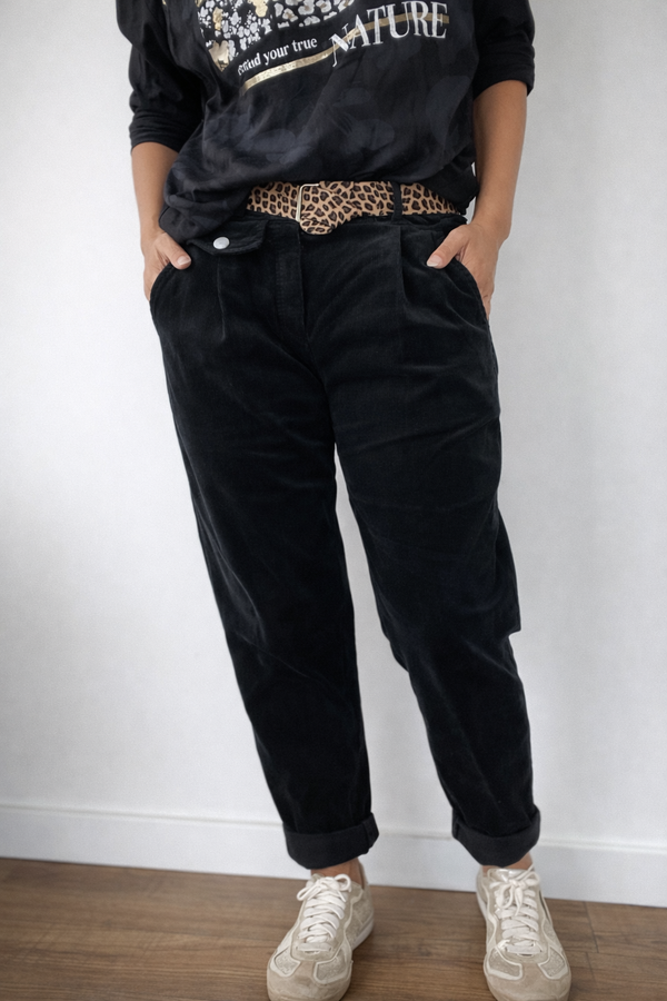 Pantalón cinto print