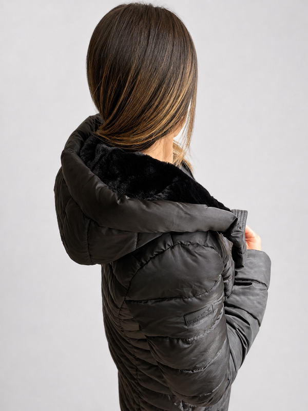 Campera puffer con capucha